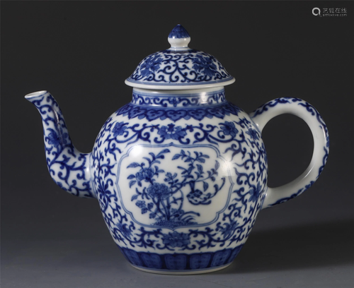 A CHINESE PORCELAIN BLUE AND W…