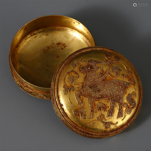 A CHINESE PURE GOLD CARVED BEAST PAT…