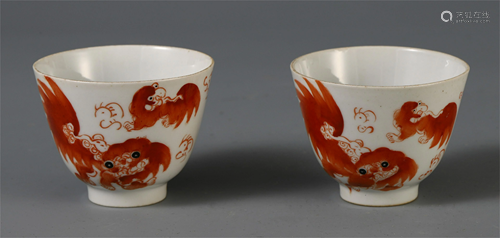 A PAIR OF CHINESE PORCELAIN RED UNDERG…