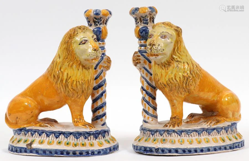 ITALIAN POTTERY LION FORM CANDLESTIC…