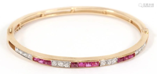 RUBY AND DIAMOND, 14KT YELLOW…