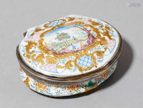 An émail de Saxe snuff boxPolychrome enamel on copper and gilt tin corpus, possibly mounted in