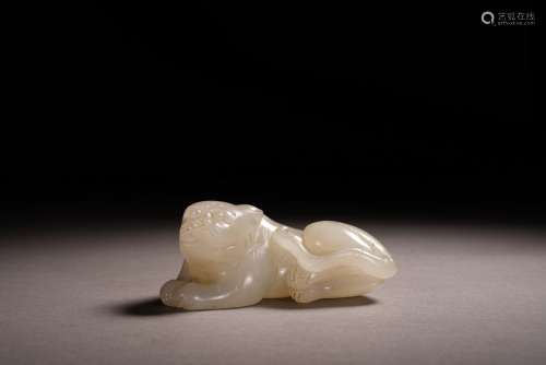 A CHINESE WHITE JADE TIGER PAPER WEIGHT
