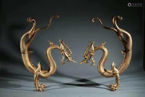 A PAIR OF LARGE CHINESE GILT BRONZE DRAGONS