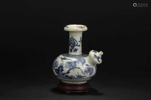 A CHINESE BLUE AND WHITE 'FLOWERS' POT-VASE