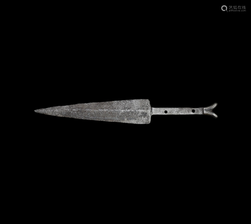 Medieval Dagger with Lobed Pommel