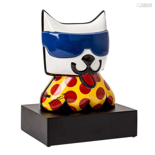 GOEBEL 'Katze', 21. Jh..ARTIS ORBIS, Entwurf von Romero Britto, H. ca. 21cm. Mit Zertifikat und