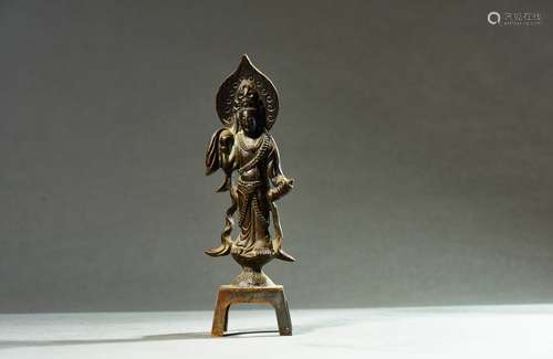 A BRONZE FIGURE OF STANDING BODHISATTVA