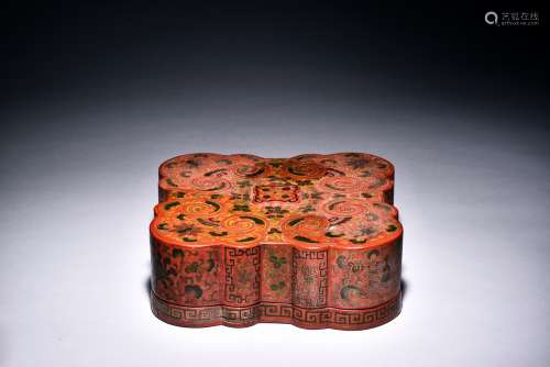 A LACQUERED PAINTED BOX AND COVER