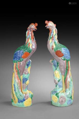 PAIR OF CHINESE EXPORT FAMILLE ROSE FIGURES OF PHOENIX