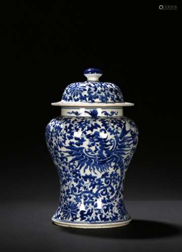 A BLUE AND WHITE DRAGON PORCELAIN JAR AND COVER