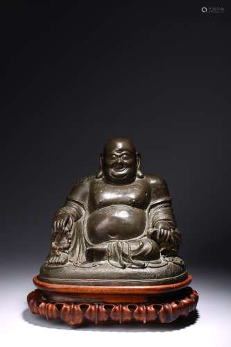 A CHINESE BRONZE FIGURE OF SEATED BUDAI