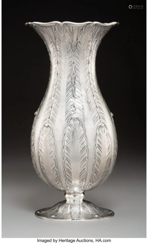 74147: A Buccellati Silver Repoussé Vase, Milan,