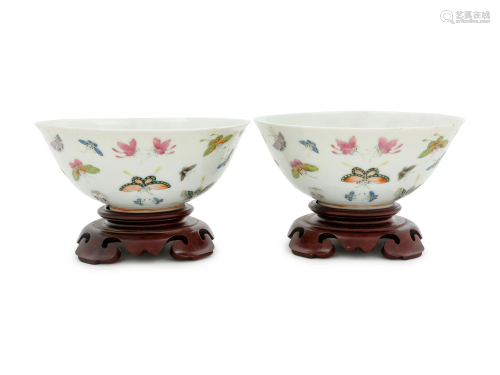 A Pair of Famille Rose 'Butterfly' Bowls Diam…