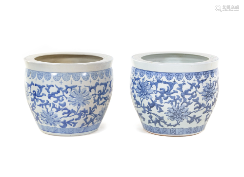 A Pair of Blue and White Porcelain Fish Bowls…