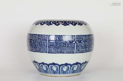 Qian long,Blue and white jar