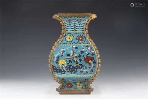A Chinese Cloisonne Square Vase