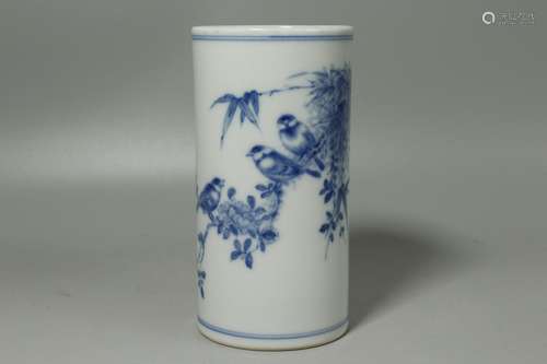 A Chinese Blue and White Porcelain Brush Pot