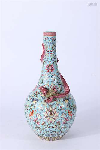 A Chinese Porcelain Vase