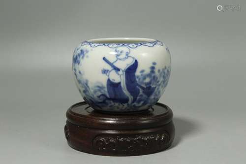 A Chinese Blue and White Porcelain Brush Washer