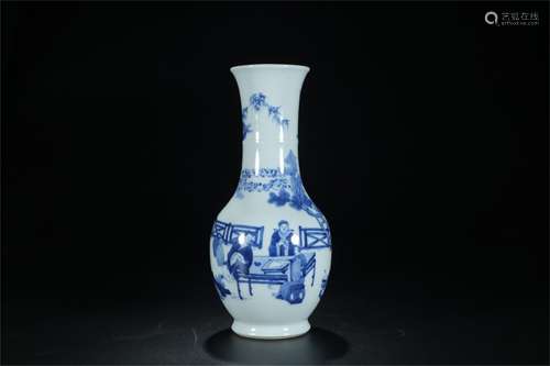 A Chinese Blue and White Porcelain Vase