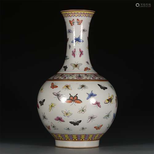 A Chinese Famille-Rose Porcelain Vase