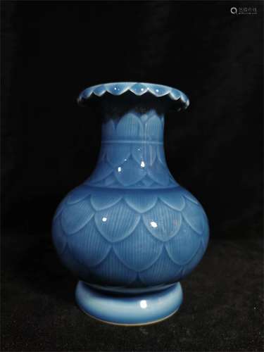 A Chinese Celadon Glazed Porcelain Vase