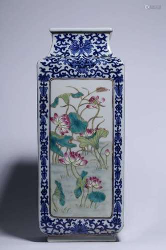 A FAMILLE ROSE WITH BLUE AND WHITE SQUARE VASE