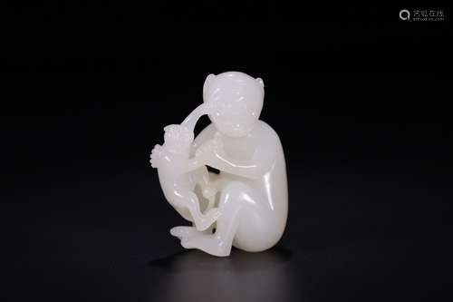 A HETIAN JADE ORNAMENT