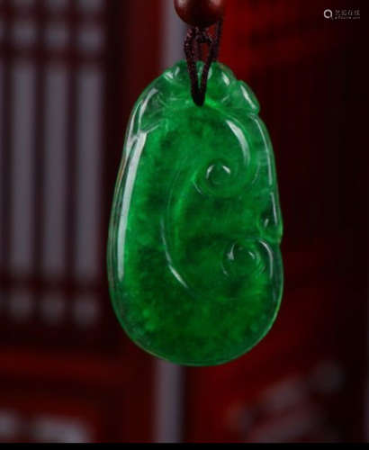 Qing dynasty Ice green Jadeite