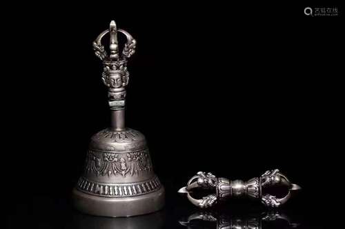 SET OF QING DYNASTY SILVER VAJRAS