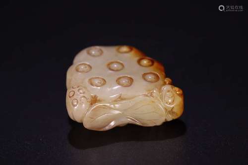 A HETIAN JADE ORNAMENT