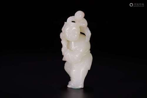 A HETIAN JADE ORNAMENT