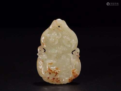 A QING DYNASTY HETIAN JADE TABLET