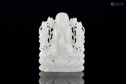 A HETIAN JADE GUANYIN SHAPED ORNAMENT