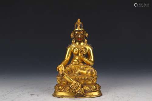 A QING DYNASTY GILT BRONZE BUDDHA