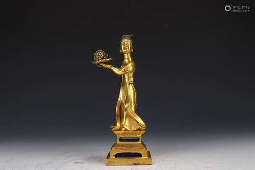 A QING DYNASTY GILT BRONZE FIGURE