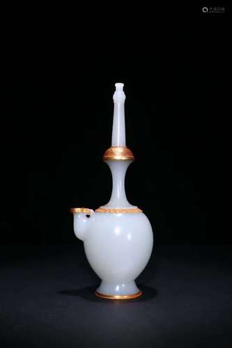 A HETIAN JADE BOTTLE