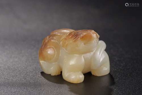 A HETIAN JADE ORNAMENT