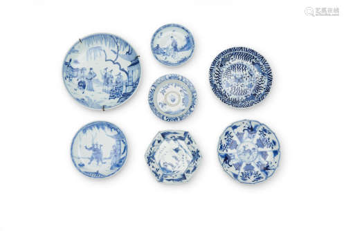 An assortment of seven blue-and-white dishes  Kangxi period