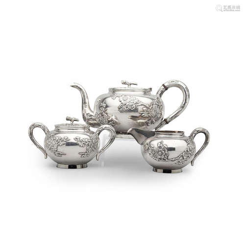 An export silver three-piece tea set  Late 19th century/ early 20th century