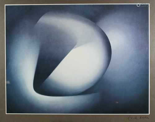 Erich Herter (1920 - 1986), Blaues Motiv, Foto, auf Pass. sign., Lichtmaße: 49,5 x 38 cm, verglast.