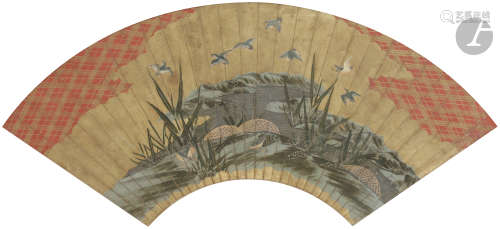 JAPON - XIXe siècle Projet d'éventail, encre, couleurs et pigment or sur papier, chidori en vol au-