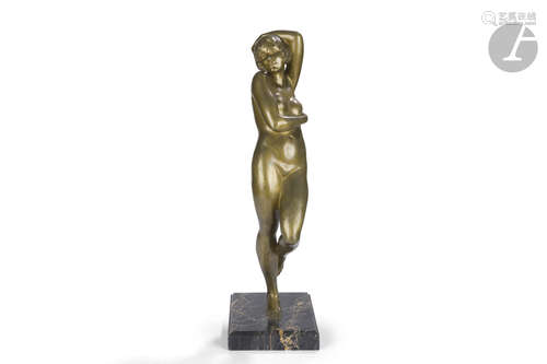 MARIE-LOUISE SIMARD (1886-1963) Grand nu Sculpture. Épreuve en bronze doré. Fonte d'édition ancienne