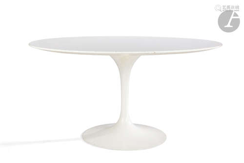 EERO SAARINEN (1910-1961) DESIGNER & KNOLL INTERNATIONAL ÉDITEUR Tulip, le modèle créé en [1956],