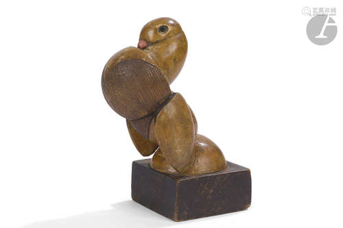 JOSEPH CONSTANT (1892-1969) Pigeon boulant Sculpture. Épreuve en bois sculpté ; les différentes