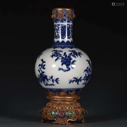 Silver Filigree Mounted Blue & White Porcelain Vase