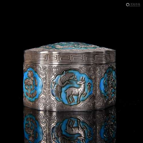 Chinese Solid Silver Enamelled Covered Box