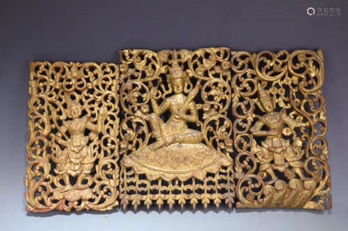 Chinese Set Of Gold Painted Wooden Buddha