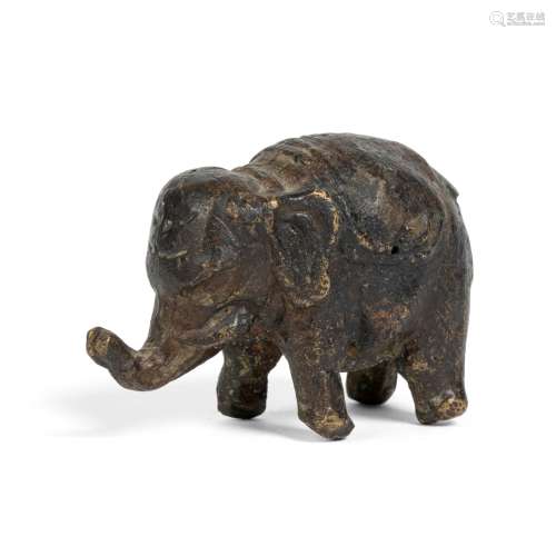 BRONZE 'ELEPHANT' PAPERWEIGHT                         QING DYNASTY, 18TH-19TH CENTURY